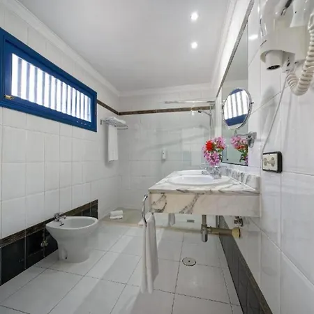 One Bedroom With A Pool, Near Playa Chica * Пуерто-дель-Кармен