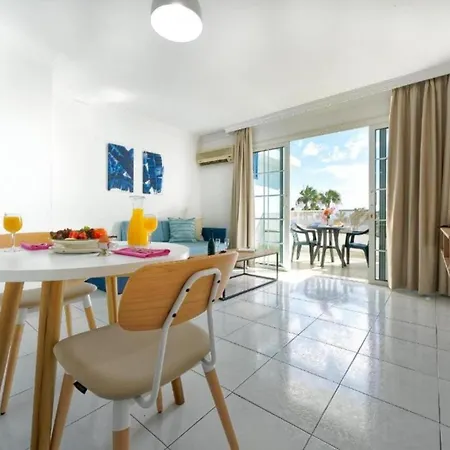 One Bedroom With A Pool, Near Playa Chica Апартаменти Пуерто-дель-Кармен